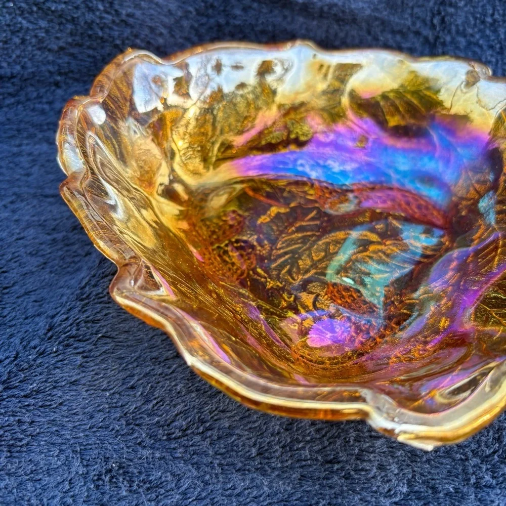1970’s MCM 7 1/2” Indiana Glass Carnival Amber Leaf & Berry Candy Nut Dish Decor